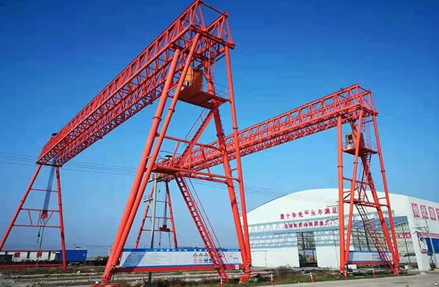 Truss type double girder gantry crane