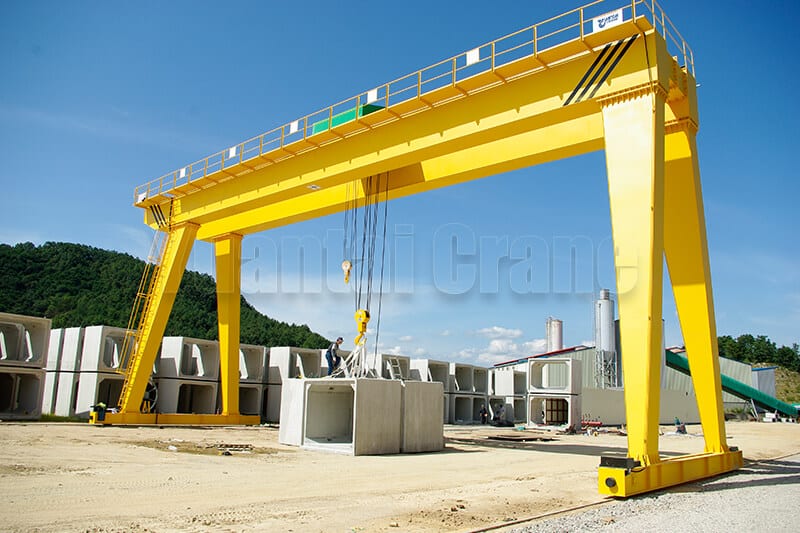 European-spec double girder gantry crane