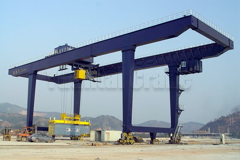 Rail mounted double girder gantry crane